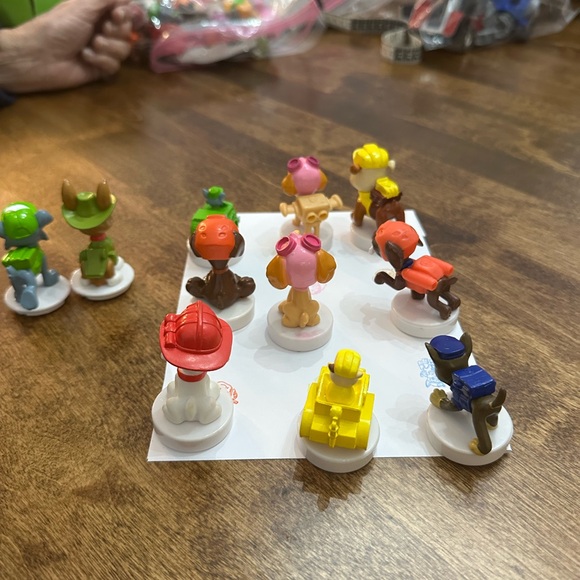 Paw Patrol Action Figures Set - Red, Yellow, Green - Picture 3 of 3